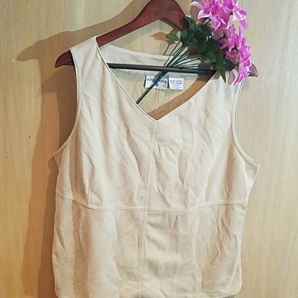 Kathy Ireland Tops - Kathy Ireland Soft Suede Top Sz XL